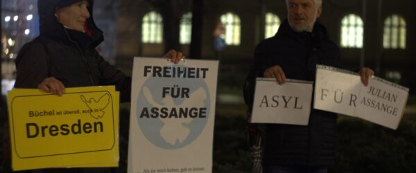 Versammlung für Assange und Deutschland atomwaffenfrei
